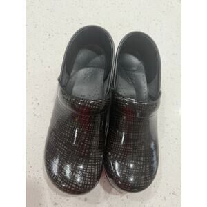 Dansko black slip on Clog worms work shoes size 40